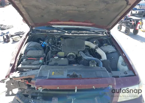 2007 Mercury Grand Marquis Gs from USA, damaged, VIN 2MEFM74V87X620456